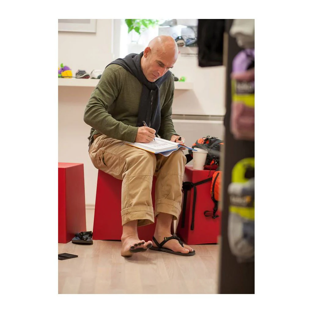 "Born To Run" Book - signed & footprinted by BFT - Image 4